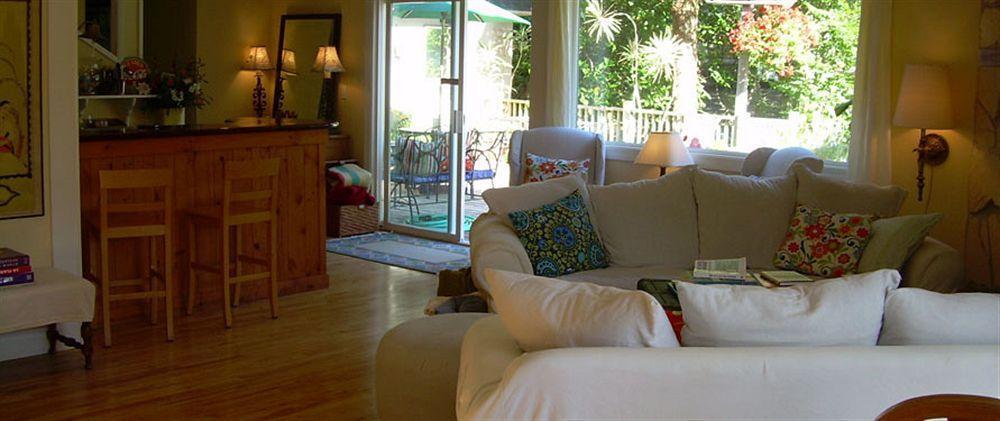 Salmonberry Inn & Beach House Lincoln City Extérieur photo